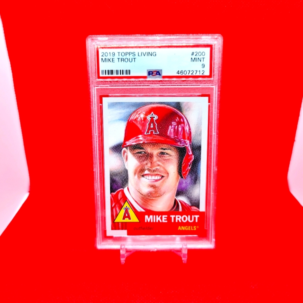 2019 Topps Living Set #200 Mike Trout PSA 9 Mint SP Short Print Card